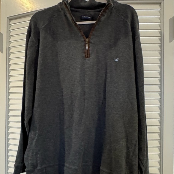 Southern Marsh Other - Southern Marsh Dark Gray Zip Up Sweater with chocolate brown accent around zip